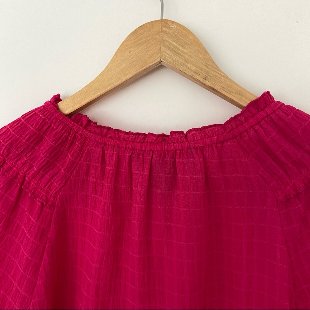 OLIVIA & MARTIN BRIGHT PINK TOP/BLOUSE WITH RUFFLE DETAILS, TIE NECKLINE, LARGE - Picture 10 of 11